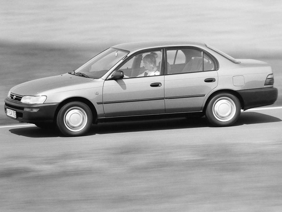  Toyota Corolla 1992 года  (фото 4 из 4)